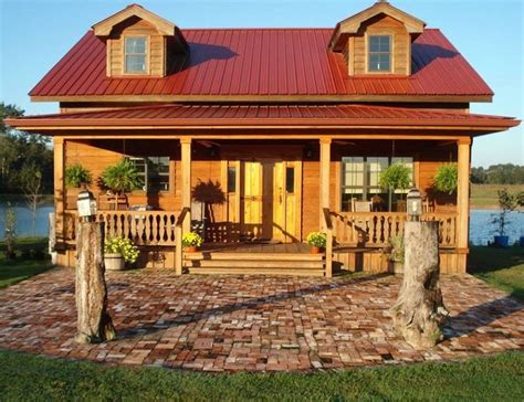 log homes with red metal roof pictures | like the red roof | Corrugated tin and metal # ...