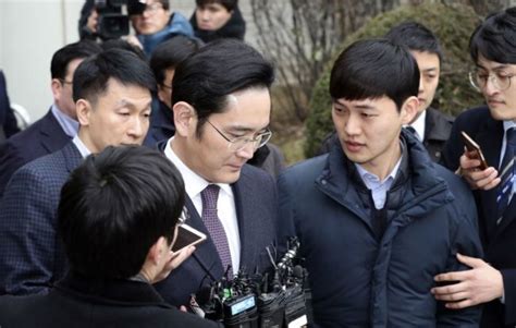 Samsung chief Lee Jae-Yong on trial for bribery