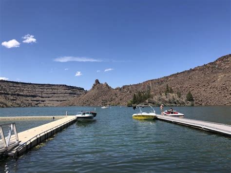 Lake Billy Chinook + Cove Palisades, Oregon: Camping, boat rentals + more