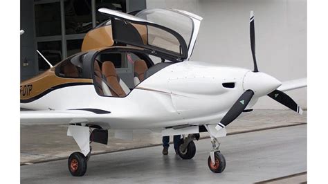 This Beautiful Electric Plane Is Like an Airborne Tesla