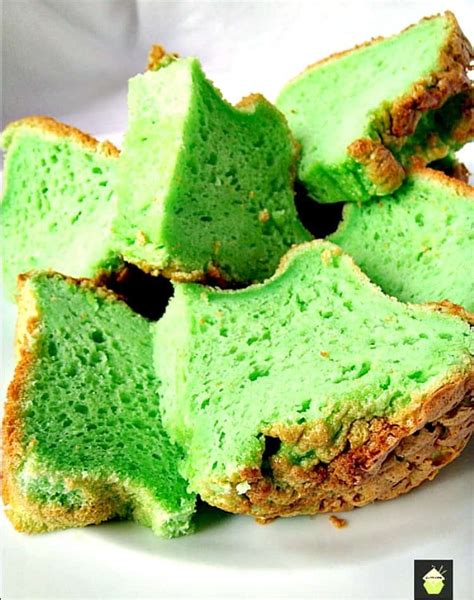 How To Make A Chiffon Cake. Here I made a Pandan flavour cake which gives a wonderful green ...