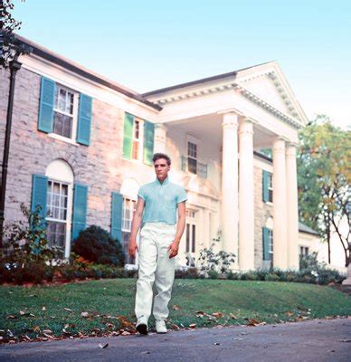 GRACELAND - Updated October 2024 - 5029 Photos & 1283 Reviews - 3717 ...