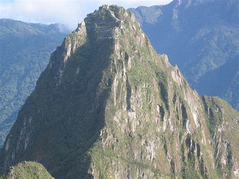 Is Mountain Huayna Picchu really dangerous?