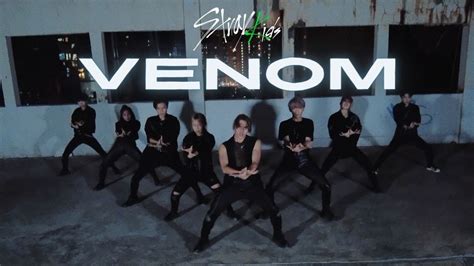 [𝗙𝗜𝗥𝗦𝗧-𝗘𝗩𝗘𝗥] Stray Kids (스트레이키즈) '거미줄(VENOM)' dance cover | giiovodancehk - YouTube