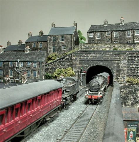 Pin by bob bidgood on RAILWAY | Model train scenery, Model railroad, Model railway