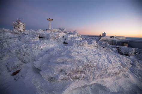 New Hampshire's White Mountains Winter Activities