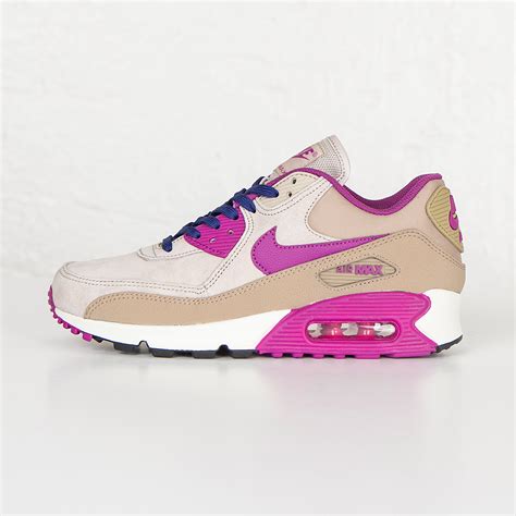 Nike Womens Air Max 90 LTR "Desert Camo" - Air 23 - Air Jordan Release ...