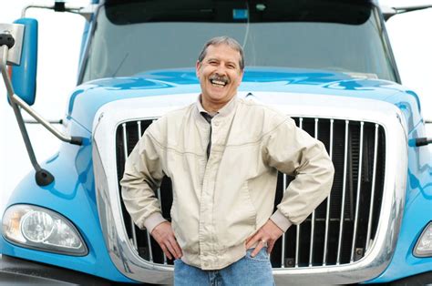 10 Tips How to Hire Best Truck Drivers