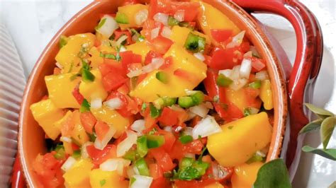 Mango Salsa| Mexican Mango Salsa| Quick and Easy Salsa Recipe ...