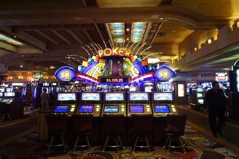 Top 10 Best Casinos in Las Vegas - Visit The Casino