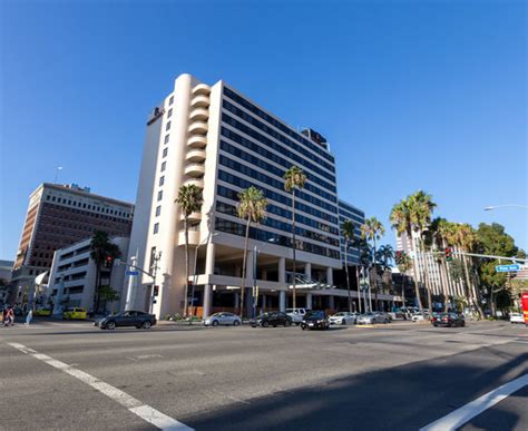 Renaissance Long Beach Hotel (Long Beach, CA): What to Know BEFORE You ...