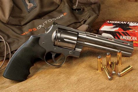 Colt Anaconda DA/SA Centerfire .44 Magnum Revolver: Full Rev - Handguns