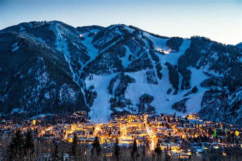 Best Ski Resorts in Colorado | Switchback Travel