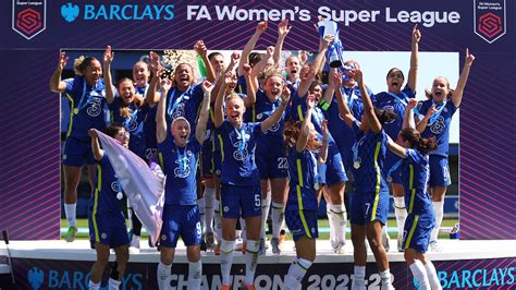 Chelsea survive scare to take Women's Super League title ahead of Arsenal after thrilling final ...