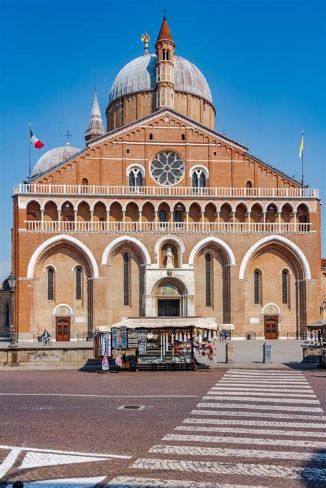 Basilica of Saint Anthony of Padua Editorial Stock Photo - Image of ...