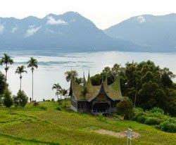 Danau Maninjau, Agam - Sumatera Barat | Danau, Wisata budaya, Pemandangan