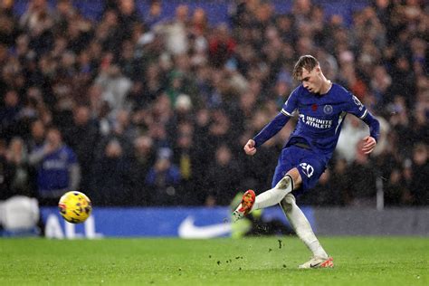 Chelsea and Man City play out thrilling Premier League draw as Cole ...