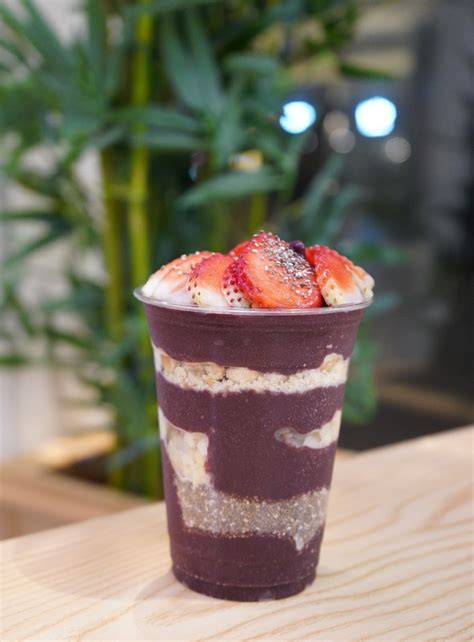 Oakberry Acai Bowls