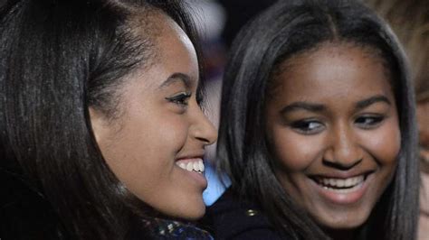 Malia & Sasha Obama, Barack's Daughters: 5 Fast Facts