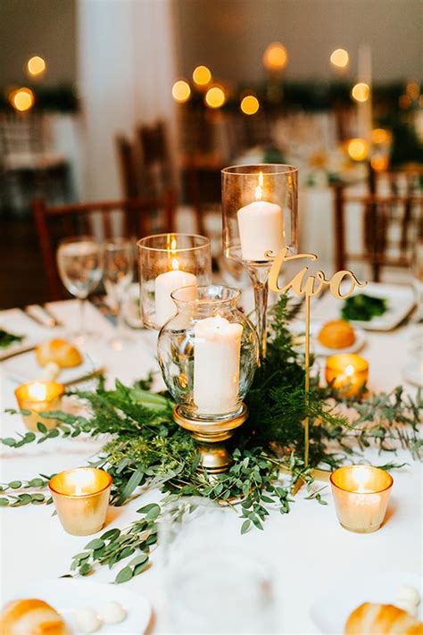 27 Gorgeous Winter Wedding Centerpieces - Weddingomania