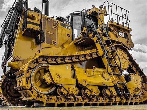 Pin by A de on Cat | Heavy equipment, Heavy construction equipment, Construction equipment