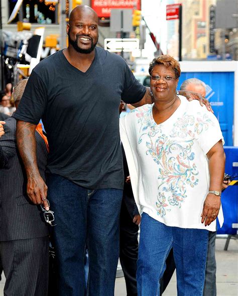 Shaquille O’Neal’s Mom Opens Up On Becoming Shaq’s Mother At Age 18 ...