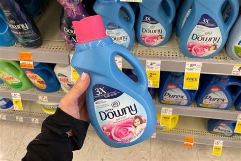 Downy Fabric Softener; Floral Aroma Prevent Wrinkles Keep Colors Bright (Minimize Fluff) - Arad ...