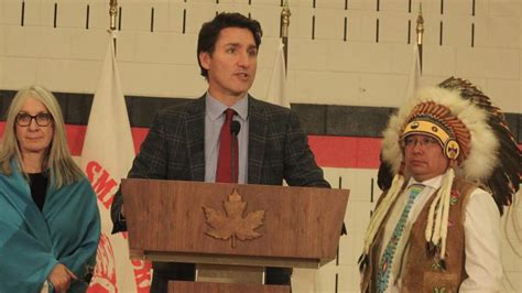 Trudeau pays respects to stabbing victims at James Smith Cree Nation | paNOW