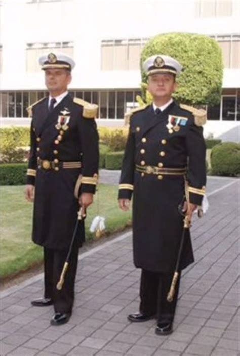 Mexican Navy officers and admirals' ceremonial dress uniform. | Military uniform, Combat ...