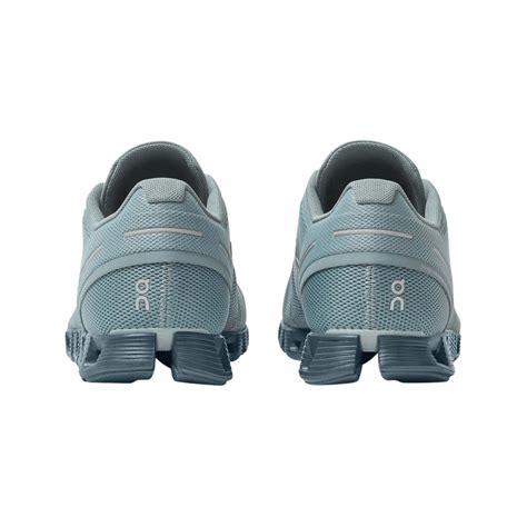 On Cloud Trainers Gray