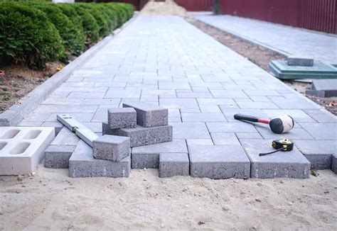 Paver Laying: A Step-by-step Guide For A Well Paved Area