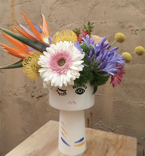 Cute head vase | Unique flower vases, Unique flowers, Flower vases