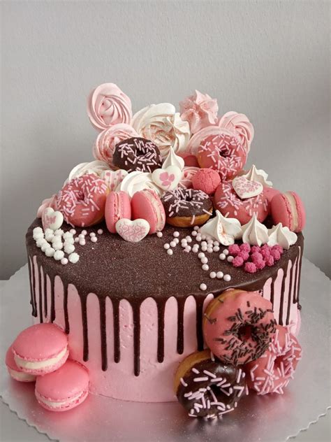 Pink chocolate cake | Candy birthday cakes, Crazy cakes, Chocolate cake decoration