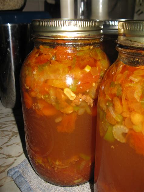 Simply Homemaking: Canning Vegetable Soup