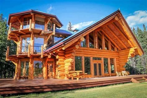 Pin by Miranda Defluri on Home ideas | Small log cabin, Cabin design, Log cabin homes