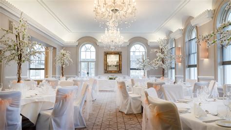 Hotel Wedding Venue in Cheltenham | The Queens Hotel