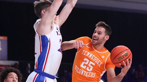 Tennessee basketball vs. Ole Miss: Score prediction, scouting report