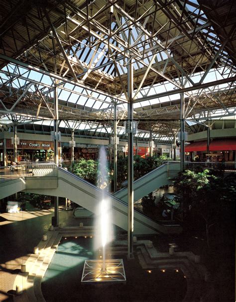 LuigiDonatello - Hulen Mall, Fort Worth, Texas in 1981. Scan