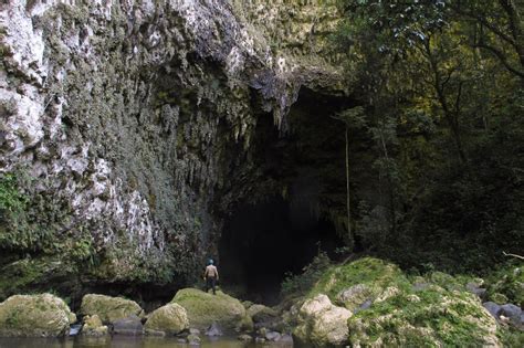 OBSERVATORY CAVE ARECIBO!!!! - ADAM HAYDOCK