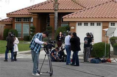 Schwarzenegger child report spurs media frenzy - mlive.com