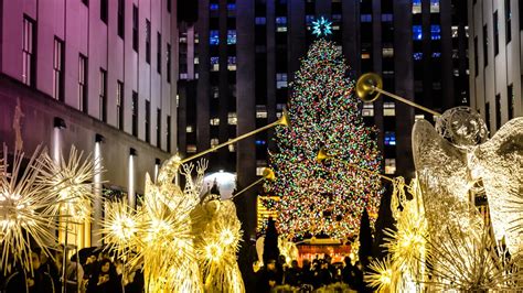 20 Captions For Christmas In NYC, Because It's Pure Magic