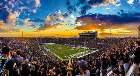 UCF’s Football Venue, the Bounce House, Gets a New Name – Florida National News