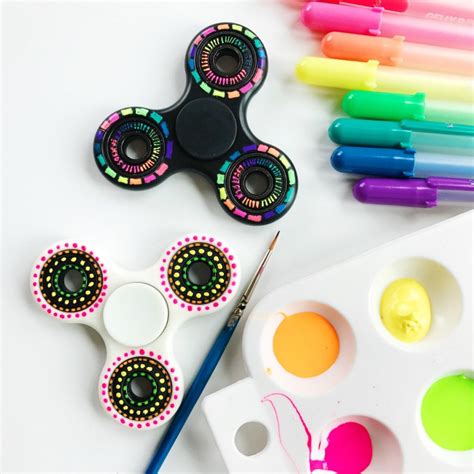 DIY Fidget Spinner Colorful Designs