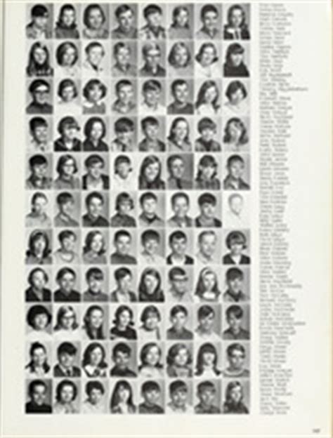 Gardendale High School - Rendezvous Yearbook (Gardendale, AL), Class of 1970, Page 151 of 288