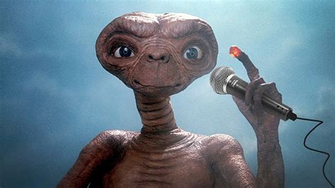 Phone Home, A Musical Remix of 'E.T. the Extra-Terrestrial' by Melodysheep