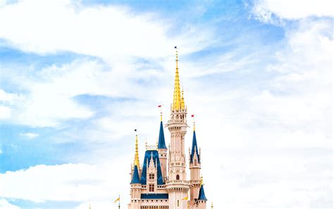 nn96-disney-world-castle-sky-wallpaper