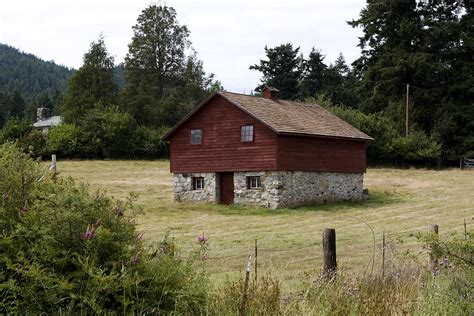 The Apple Barn Photograph by Lorraine Devon Wilke - Fine Art America