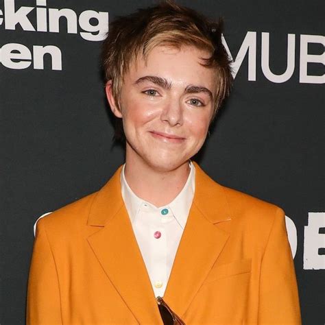 Elsie Fisher is headed to Cousins Beach. The 19-year-old, who currently stars in Prime Video's ...
