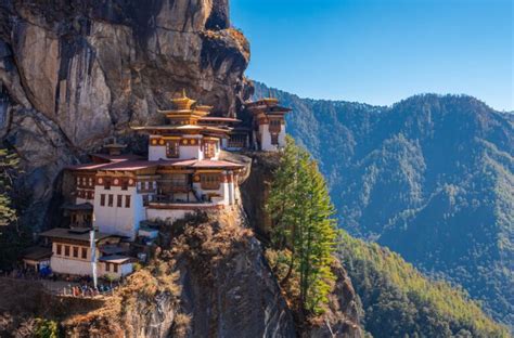 Hike with a private guide to Tiger’s Nest Monastery | Health Travel