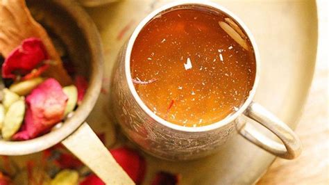 Kashmiri Kahwa: An Elixir For Good Immunity - Ethnq